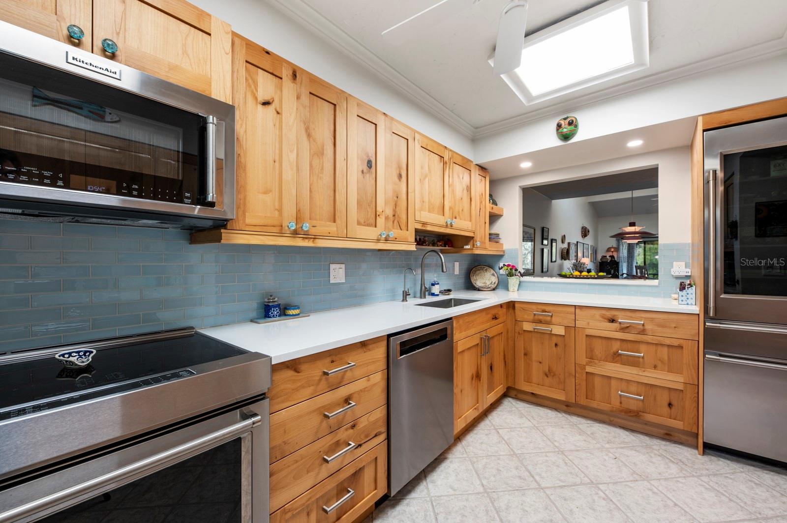 PELICAN COVE I - Residential