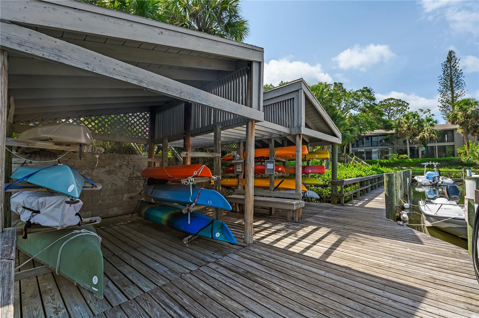 PELICAN COVE I - Residential