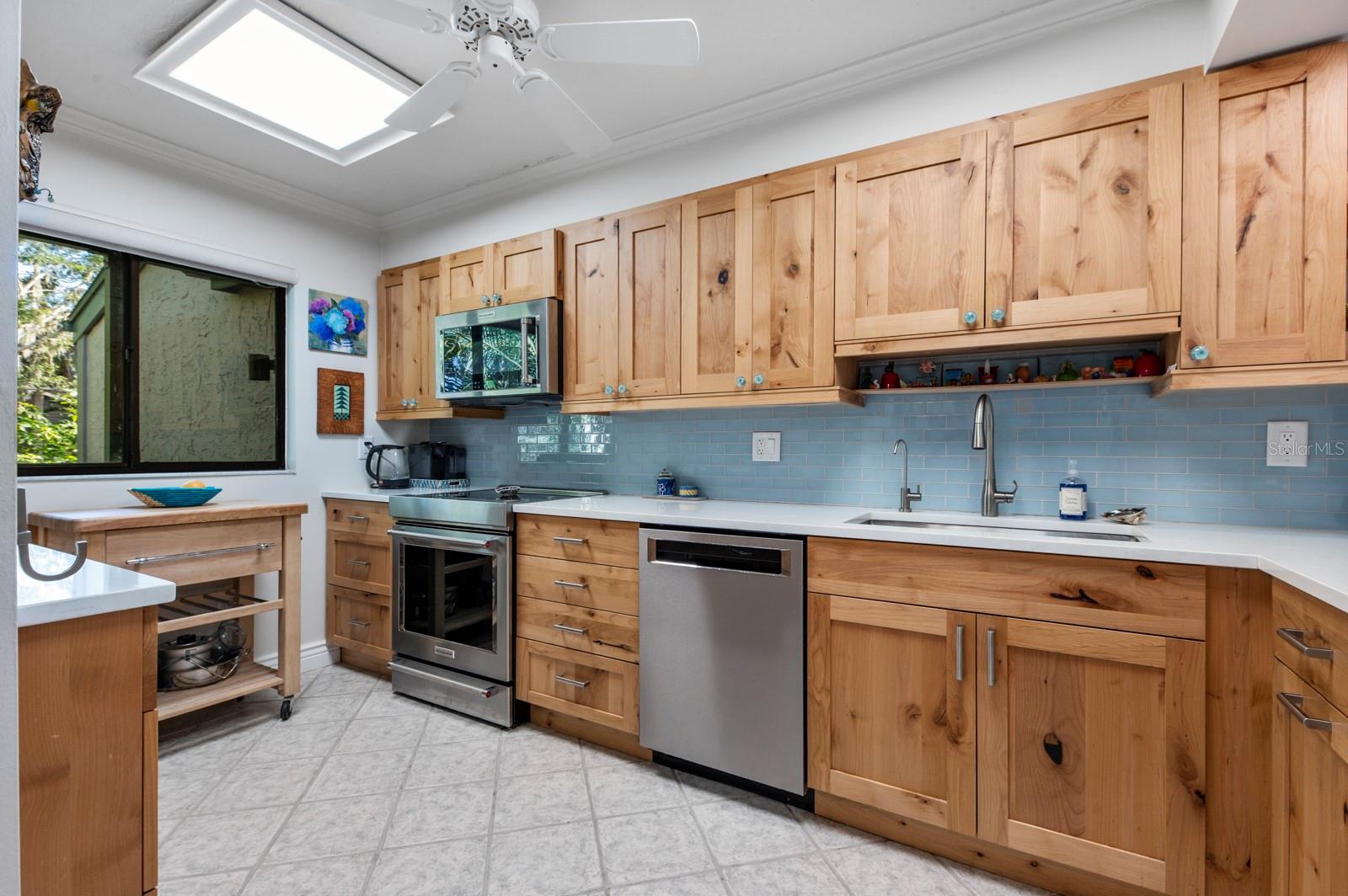 PELICAN COVE I - Residential