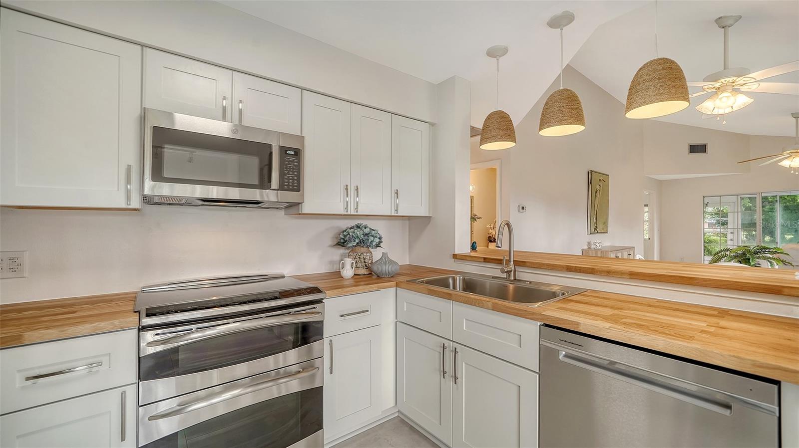 WESTWOODS AT SUNRISE - Residential