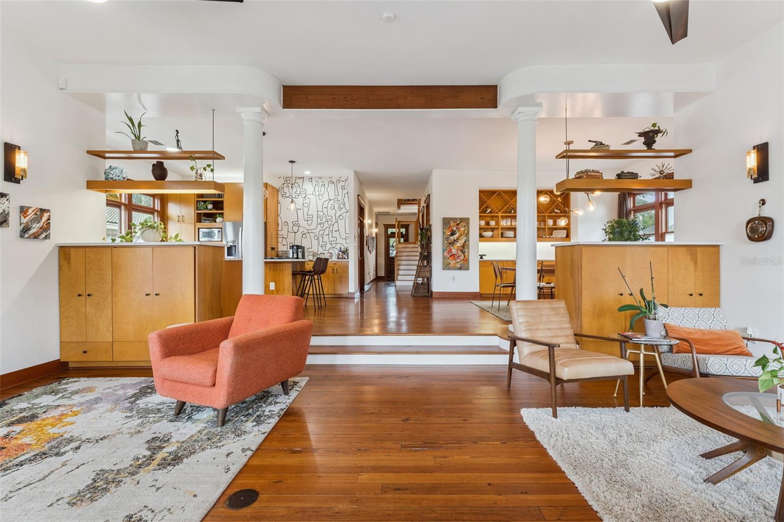 440 CHEROKEE DRIVE