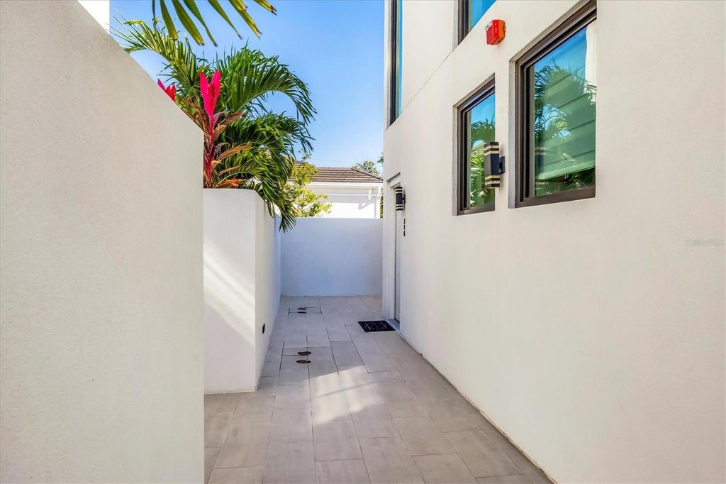 Photo of 1558 4th Street #216, Sarasota, FL 34236 (MLS # A4665163)