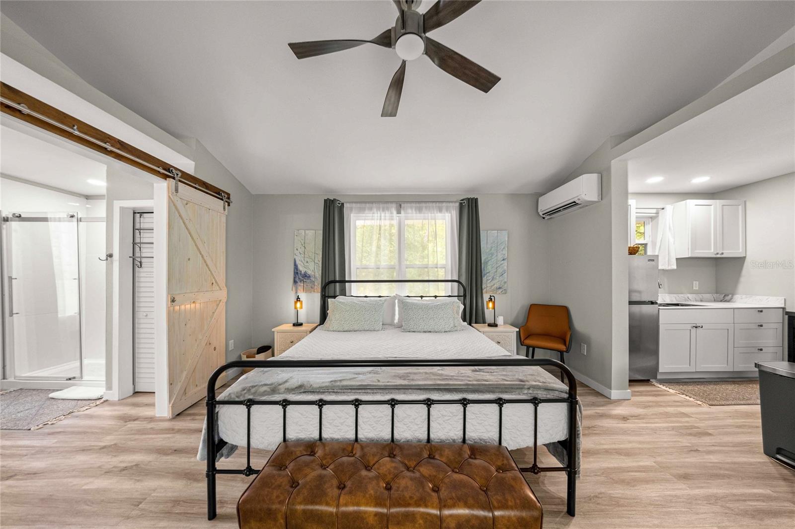 MAYFIELD ACRES UNREC SUB - Residential