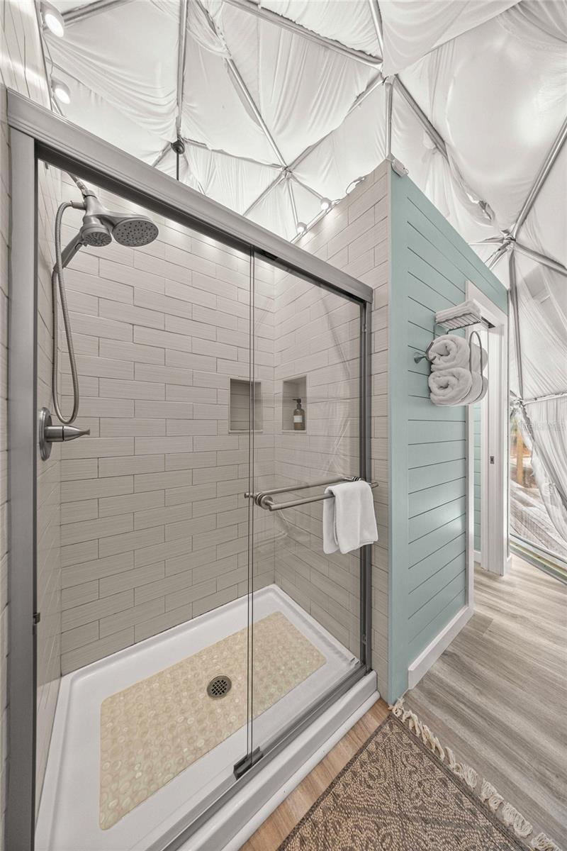 MAYFIELD ACRES UNREC SUB - Residential