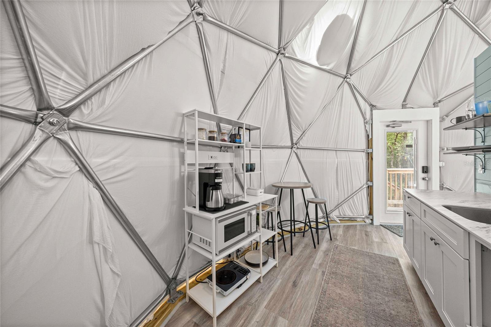 MAYFIELD ACRES UNREC SUB - Residential