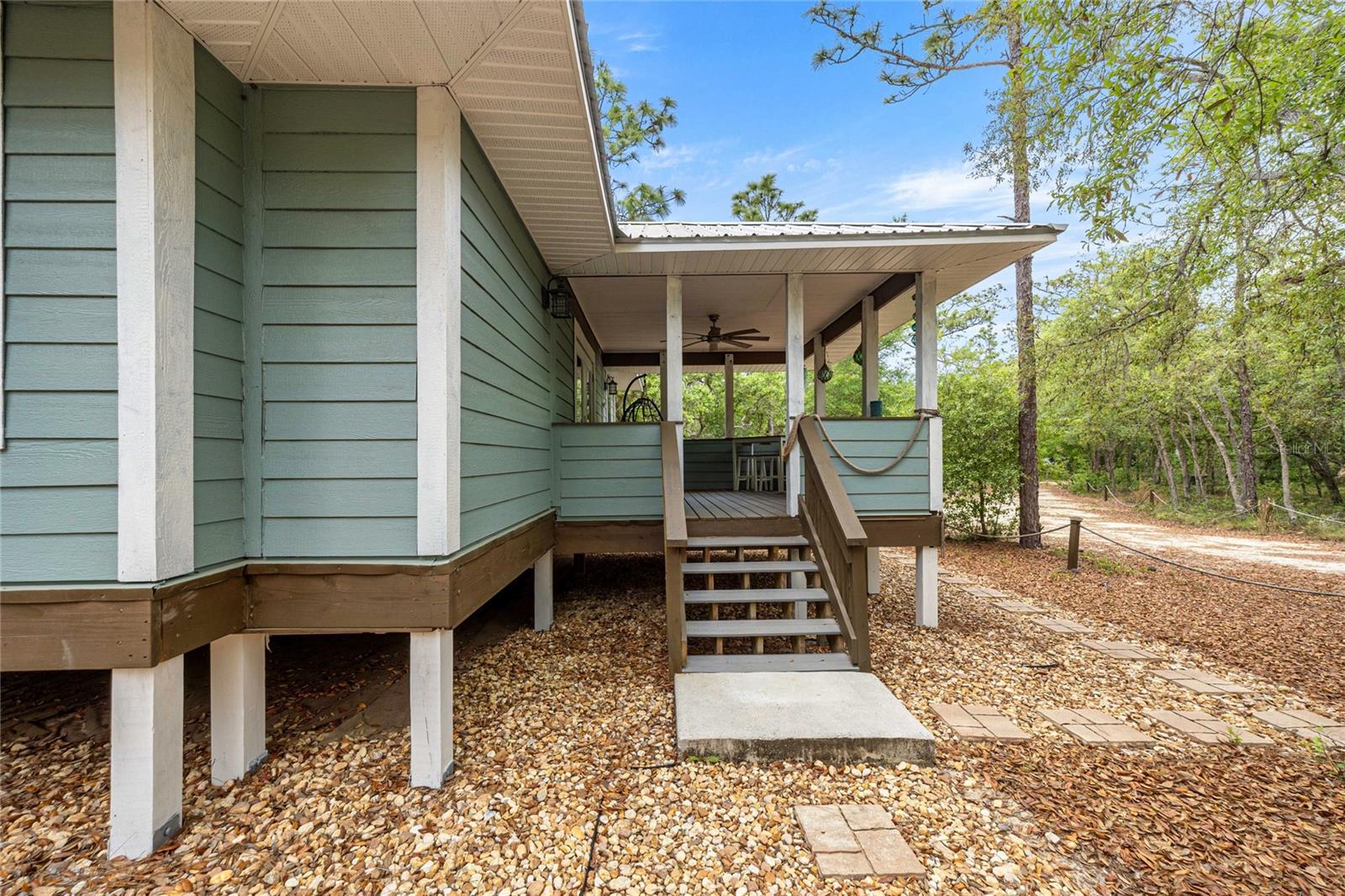 MAYFIELD ACRES UNREC SUB - Residential