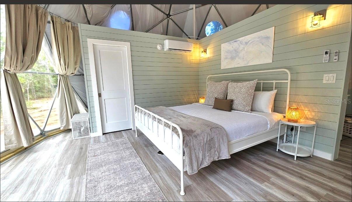 MAYFIELD ACRES UNREC SUB - Residential