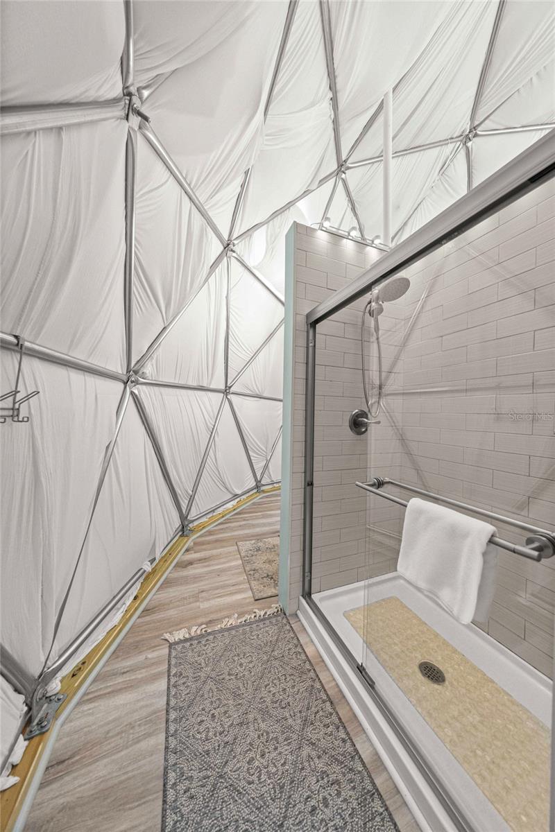 MAYFIELD ACRES UNREC SUB - Residential