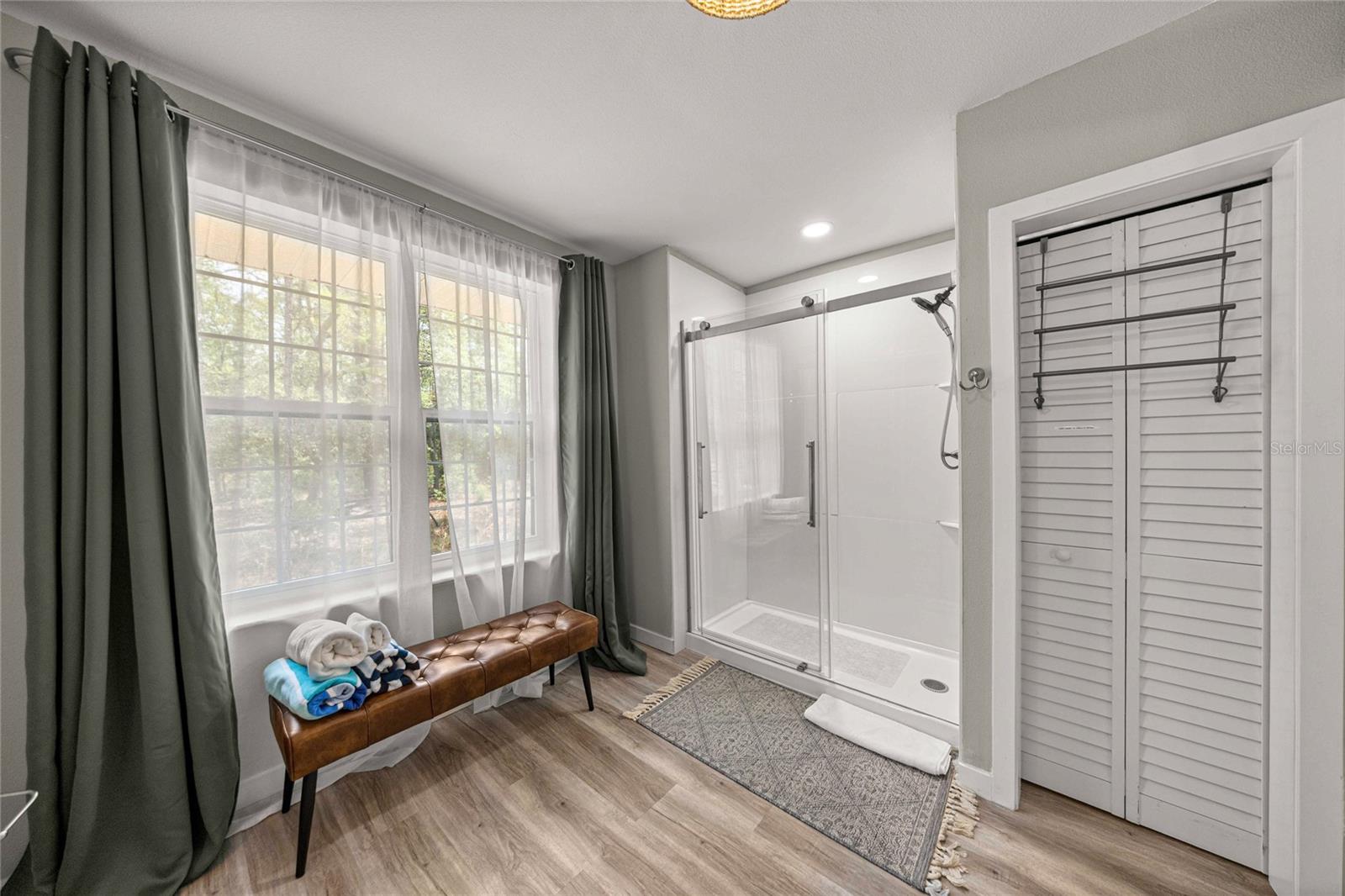 MAYFIELD ACRES UNREC SUB - Residential