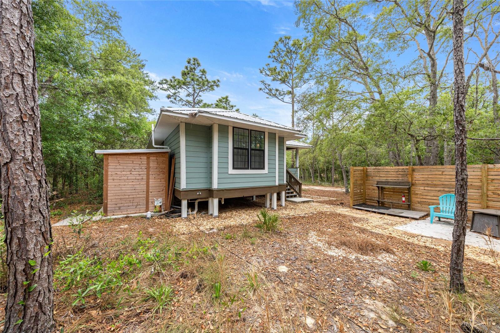 MAYFIELD ACRES UNREC SUB - Residential