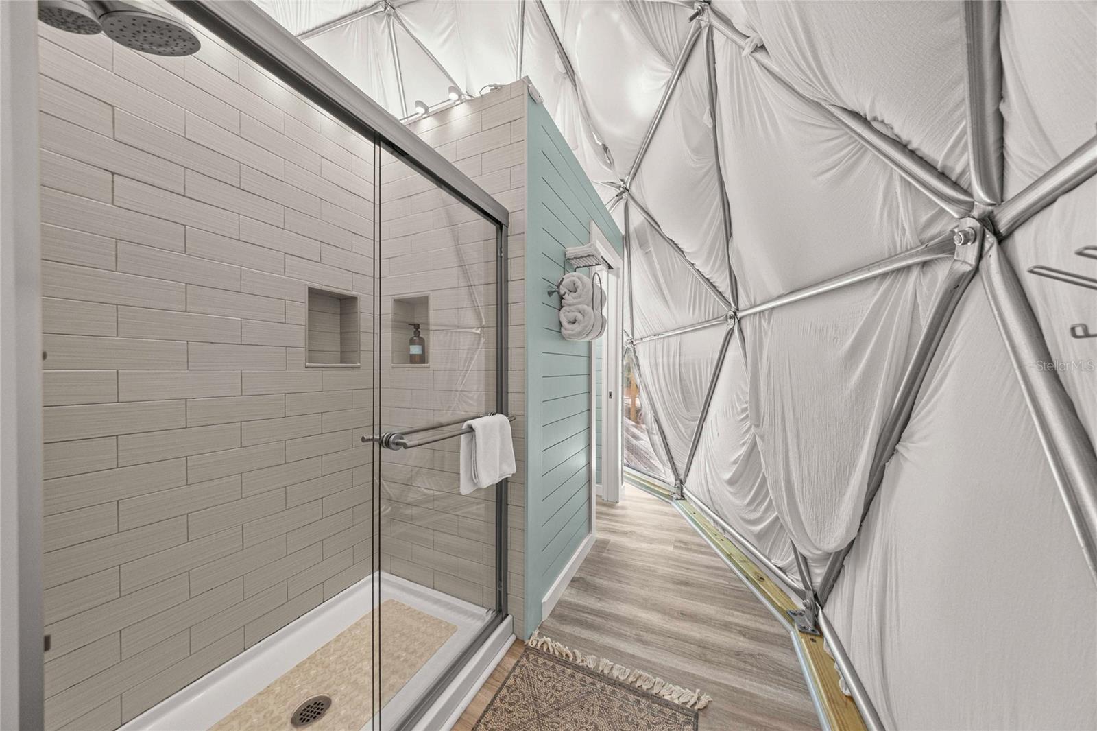 MAYFIELD ACRES UNREC SUB - Residential