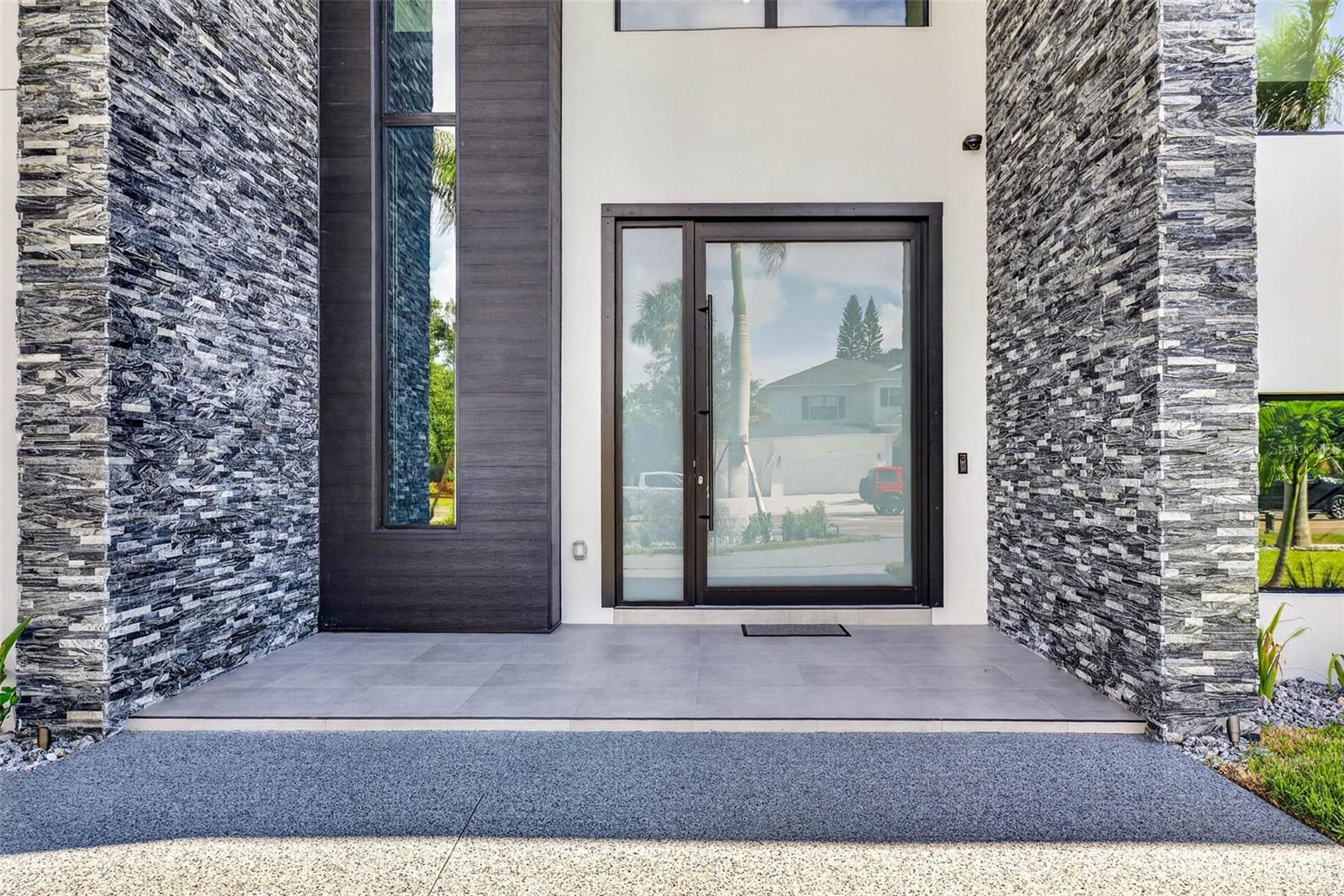 3514 W EL PRADO BOULEVARD