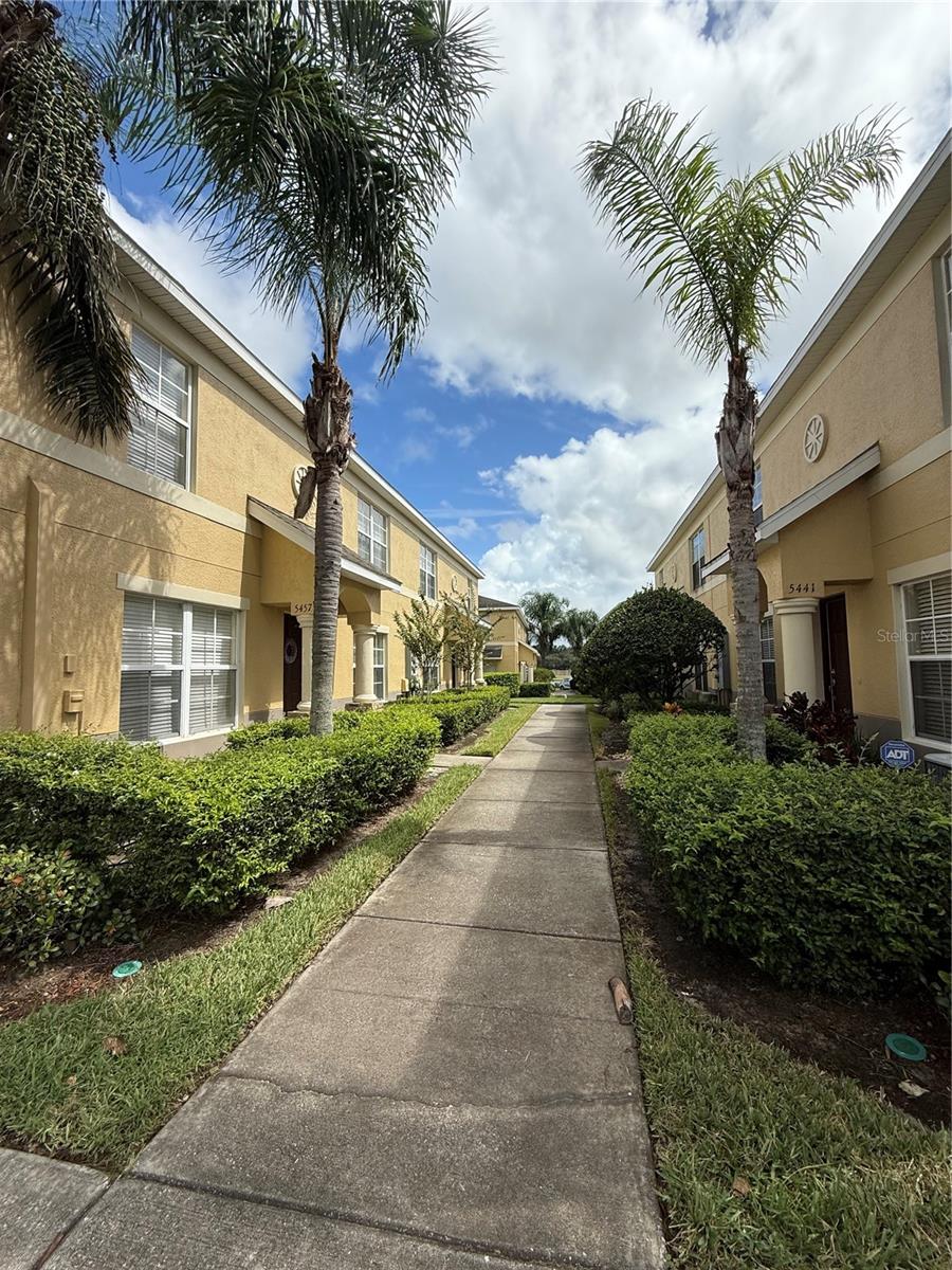 COBBLESTONE LANDING TWNHMS CONDO - Residential