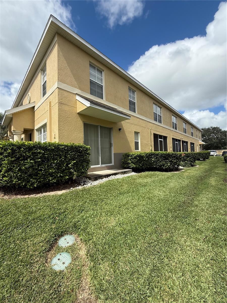 COBBLESTONE LANDING TWNHMS CONDO - Residential