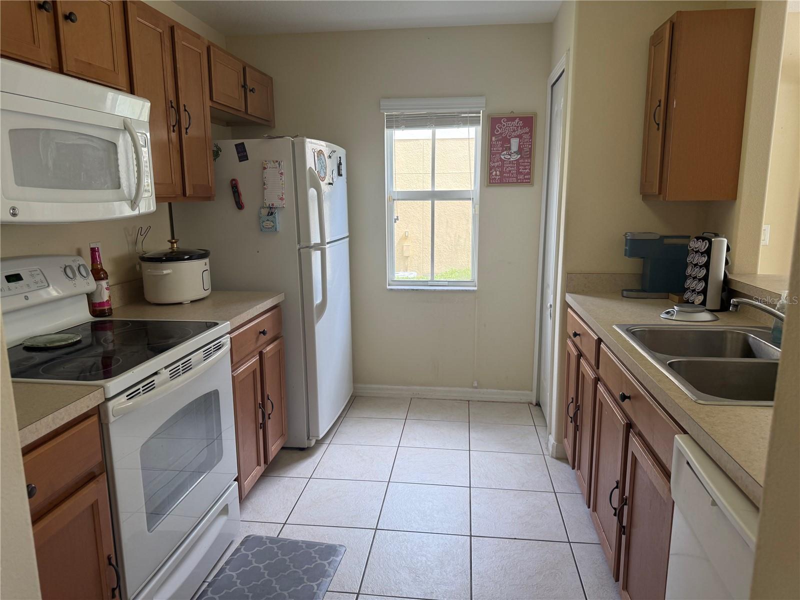 COBBLESTONE LANDING TWNHMS CONDO - Residential