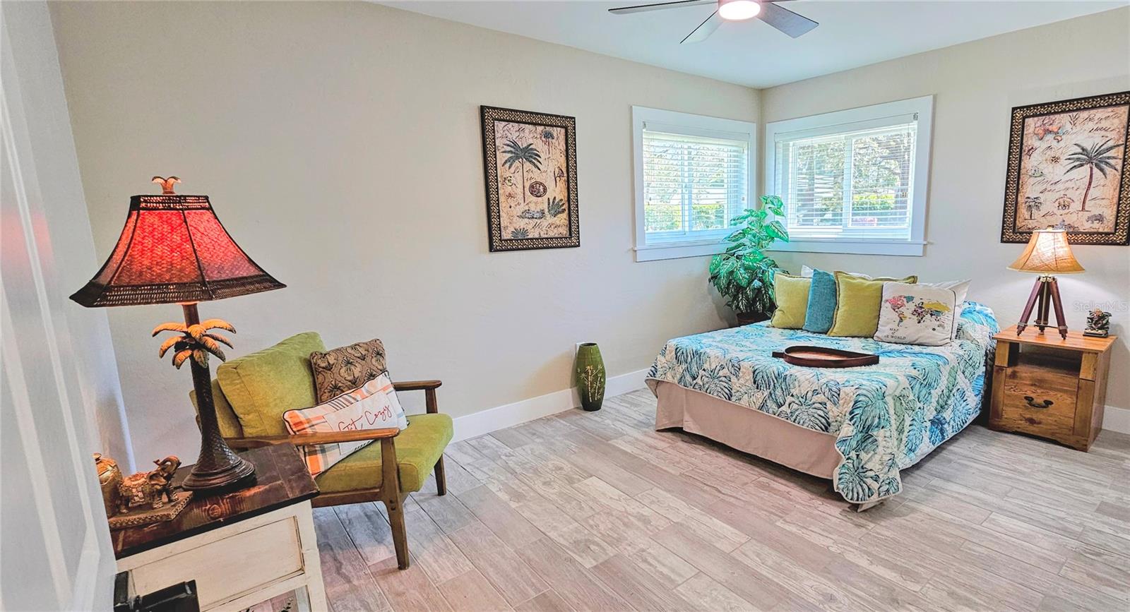 HAMPTONS - Residential