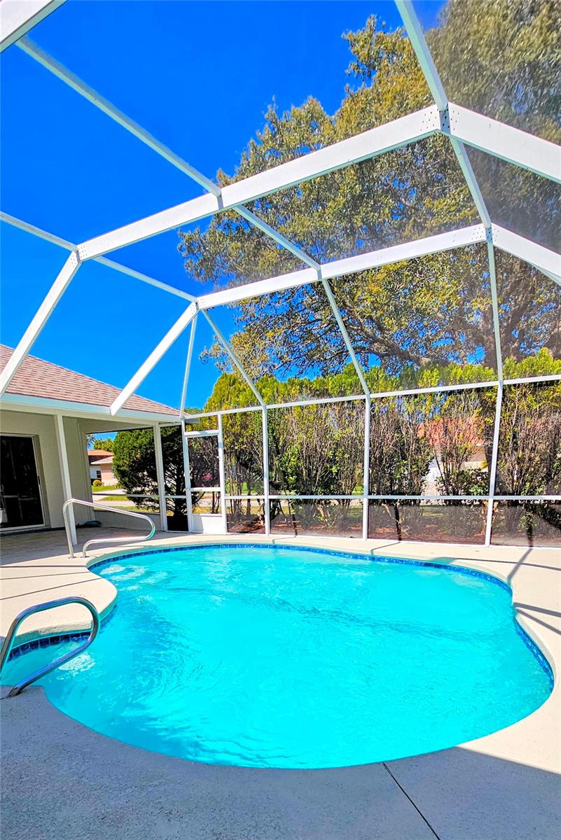 HAMPTONS - Residential