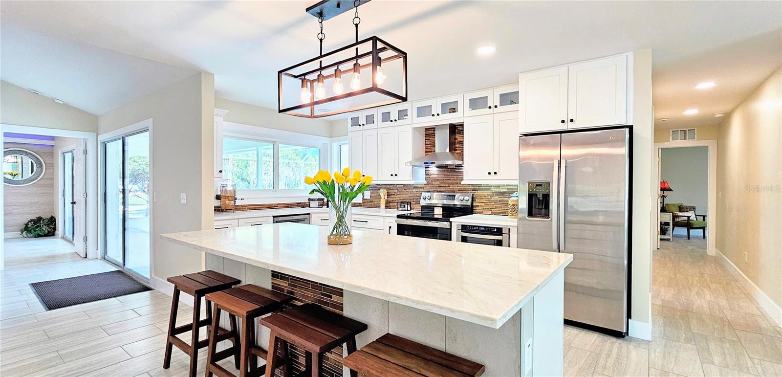 HAMPTONS - Residential