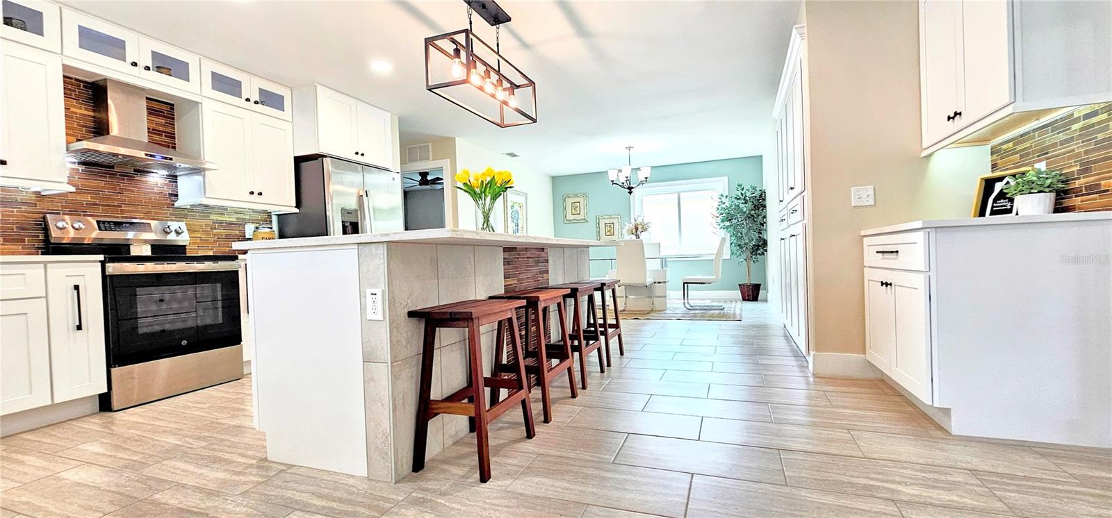 HAMPTONS - Residential