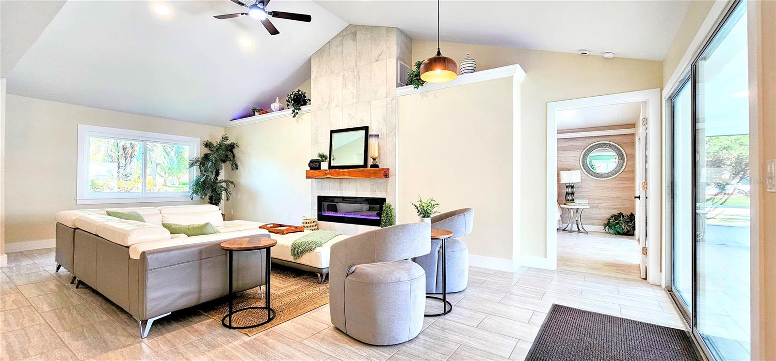 HAMPTONS - Residential