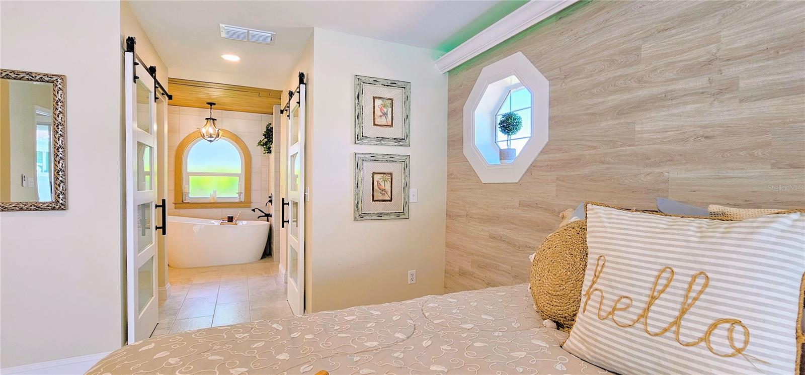 HAMPTONS - Residential