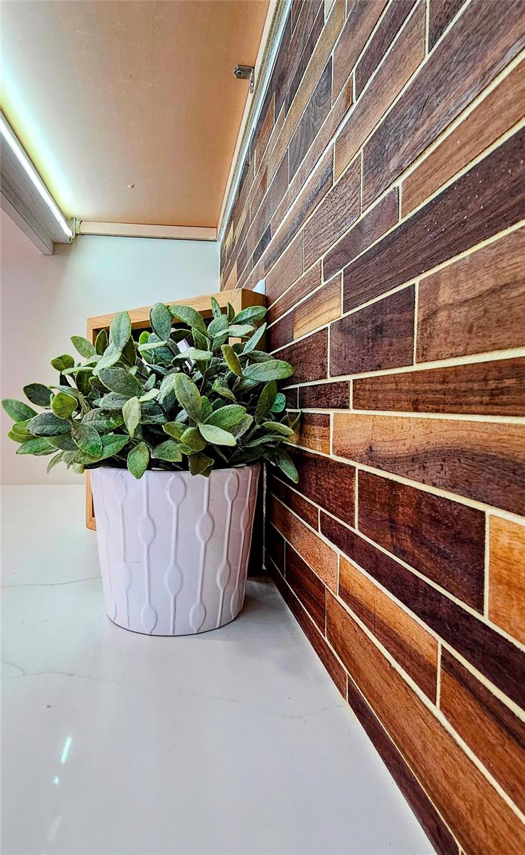 HAMPTONS - Residential