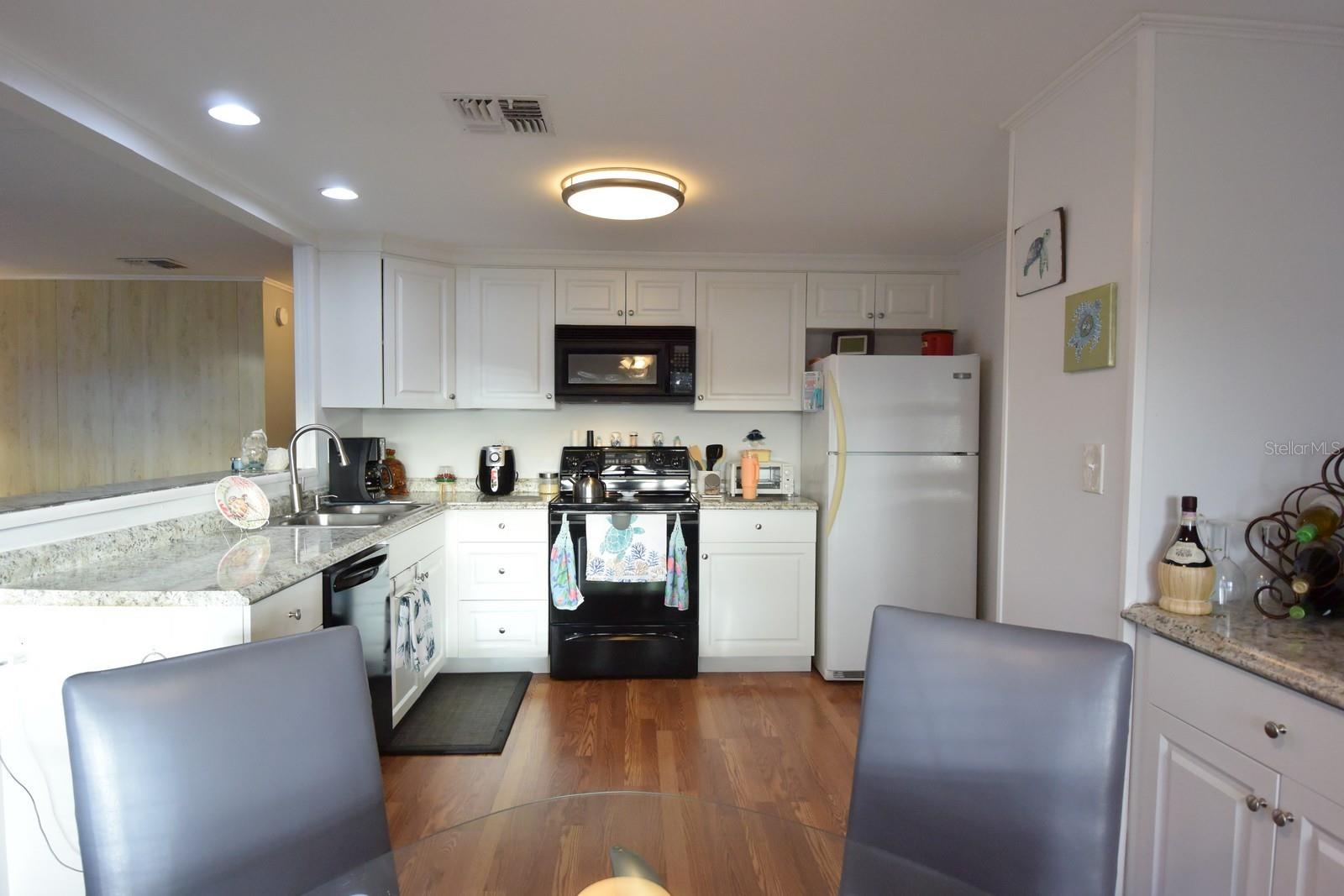 LAKE CONLEY MHP - Residential