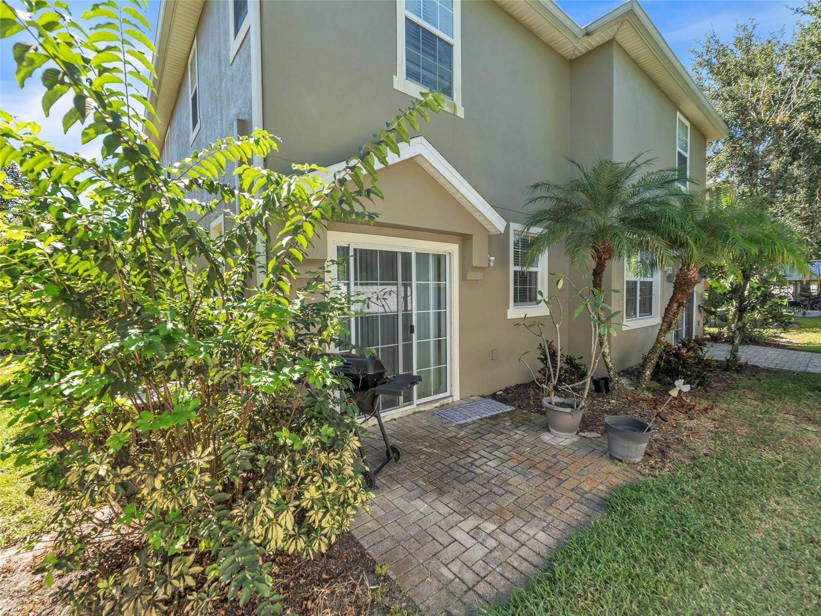 EAGLE PALM PH 02 - Residential