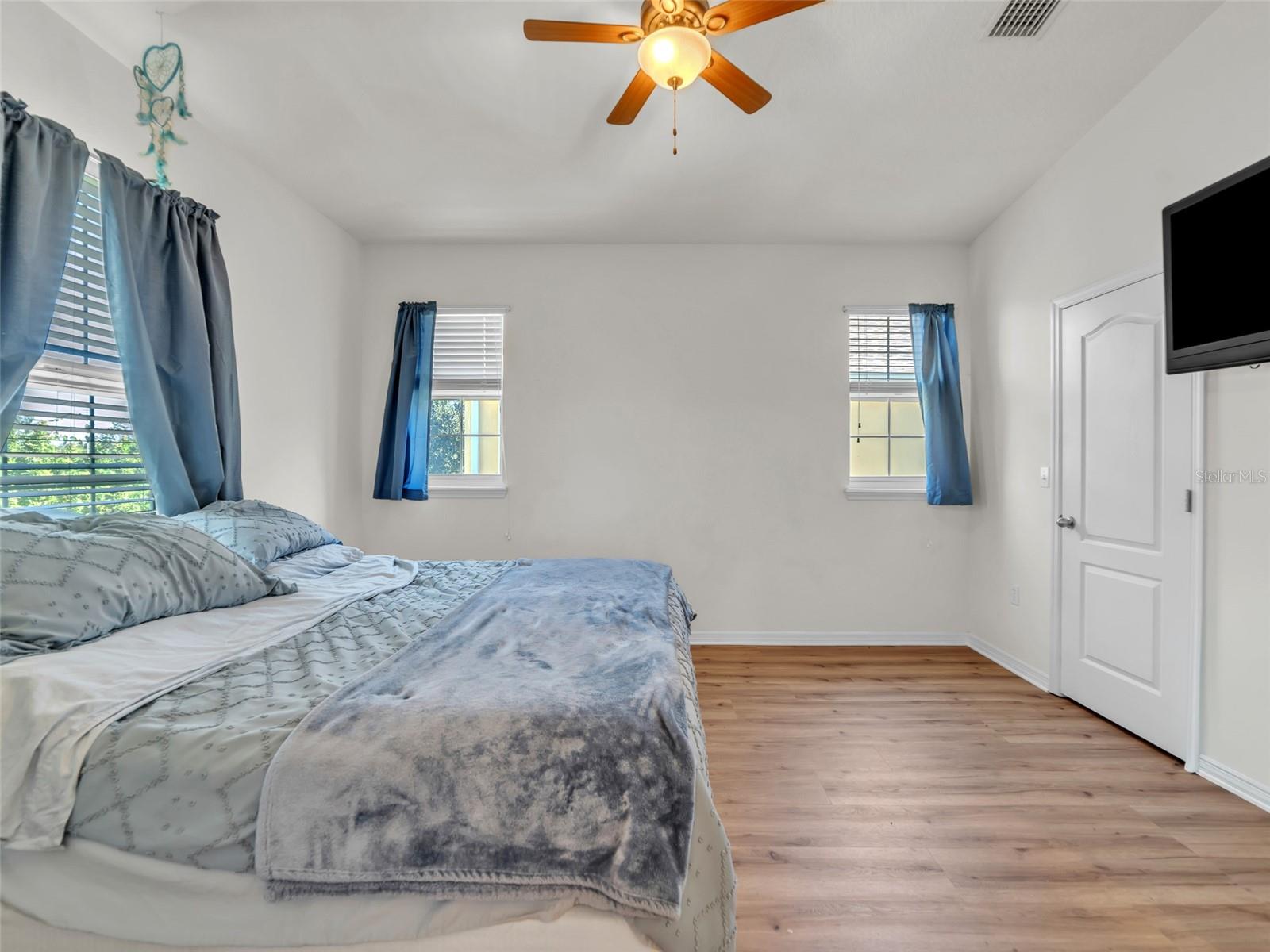 EAGLE PALM PH 02 - Residential