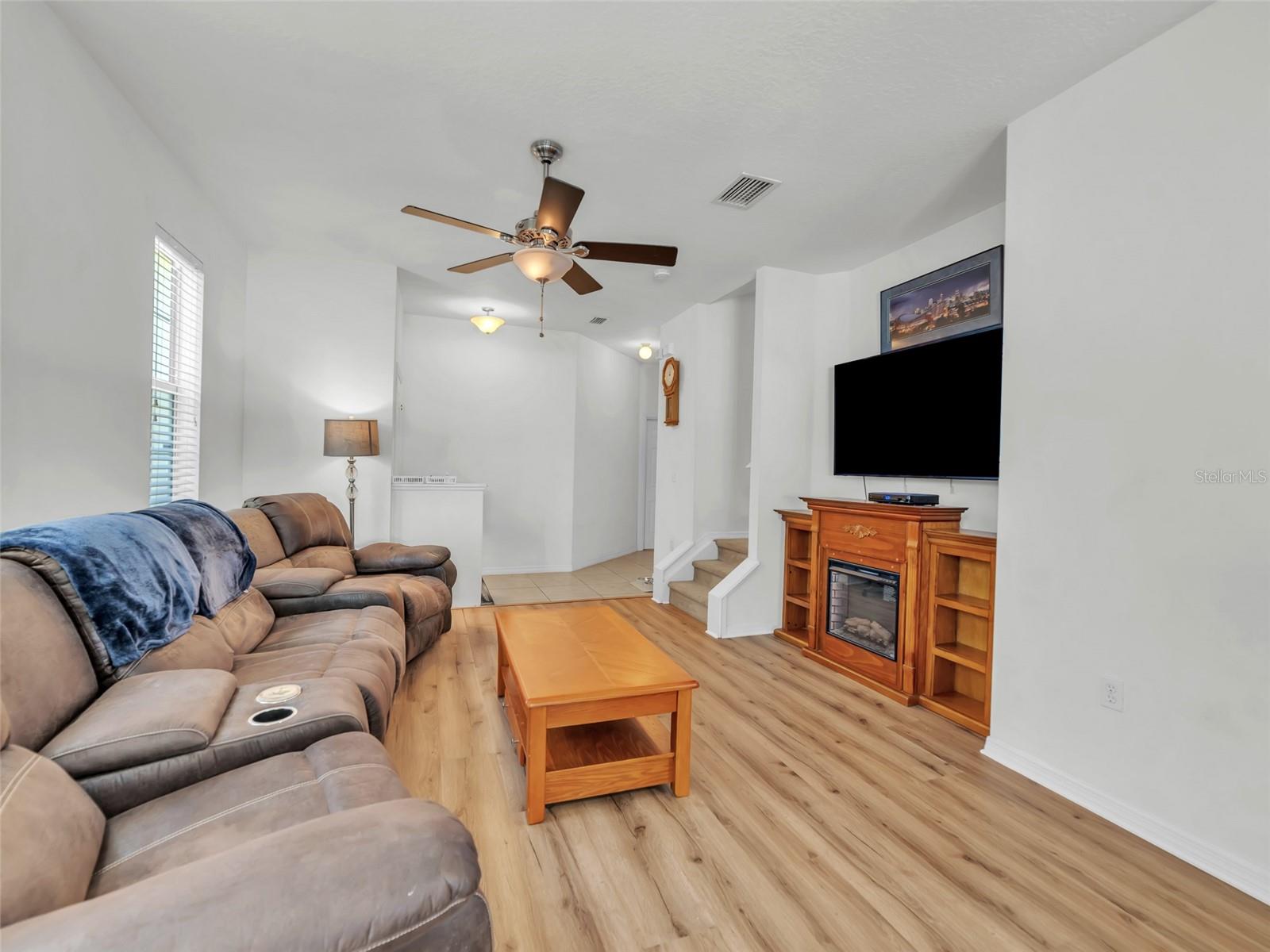 EAGLE PALM PH 02 - Residential