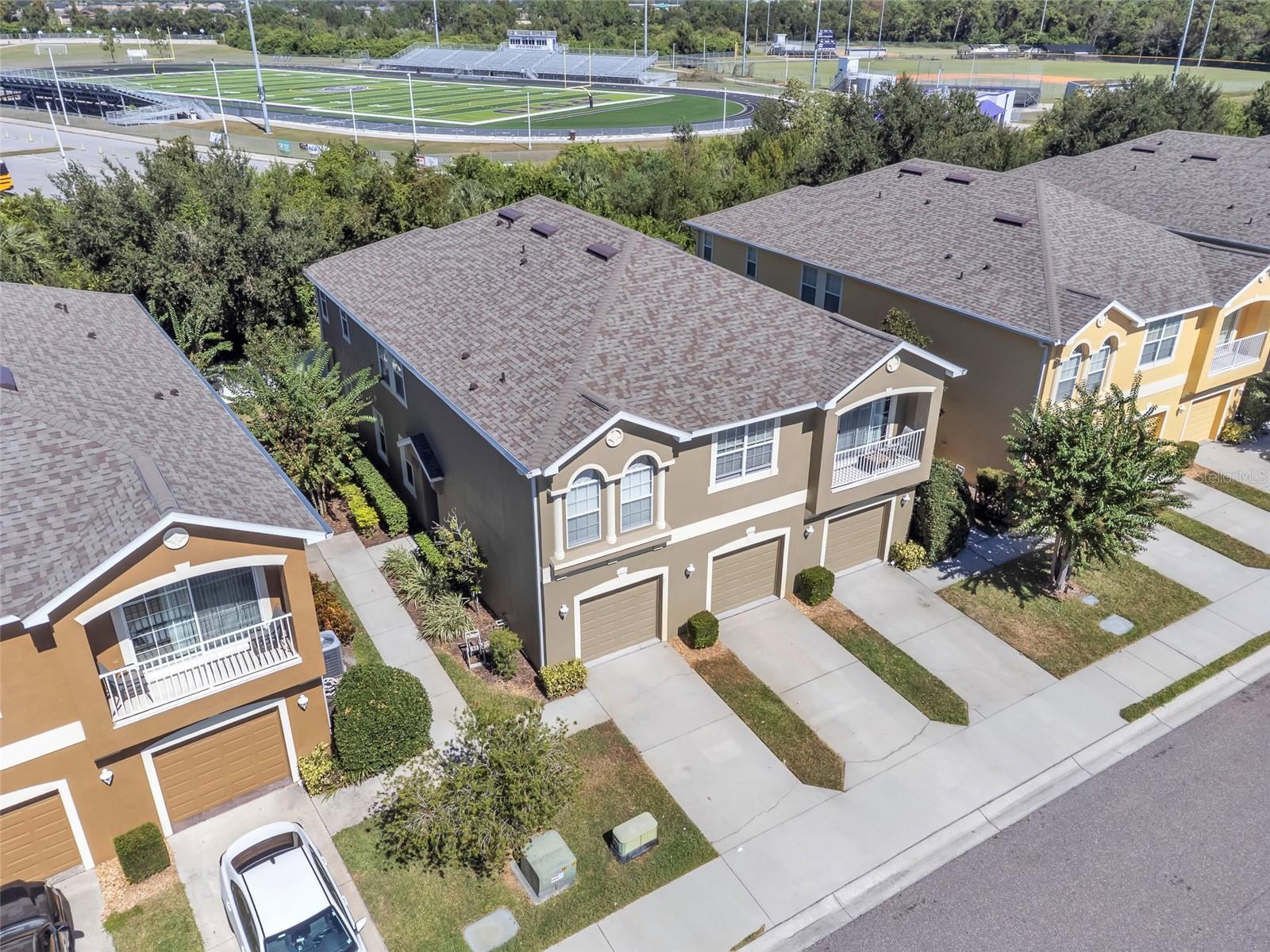 EAGLE PALM PH 02 - Residential