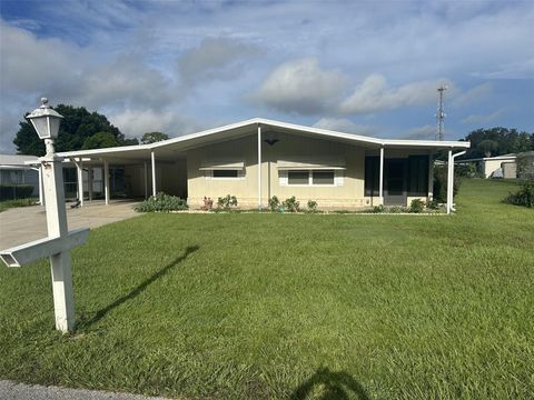 Photo of 10078 SW 87th Terrace, Ocala, FL 34481 (MLS # OM707419)