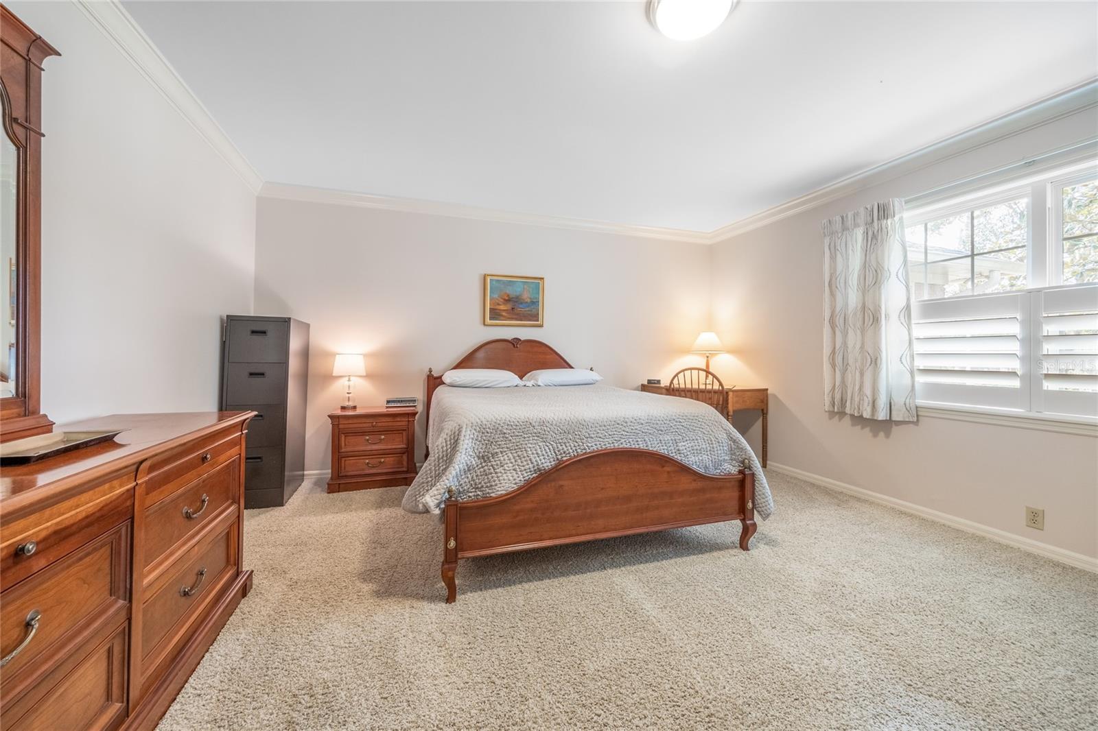 COUNTRY CLUB ESTATE MCINTOSH GRT - Residential