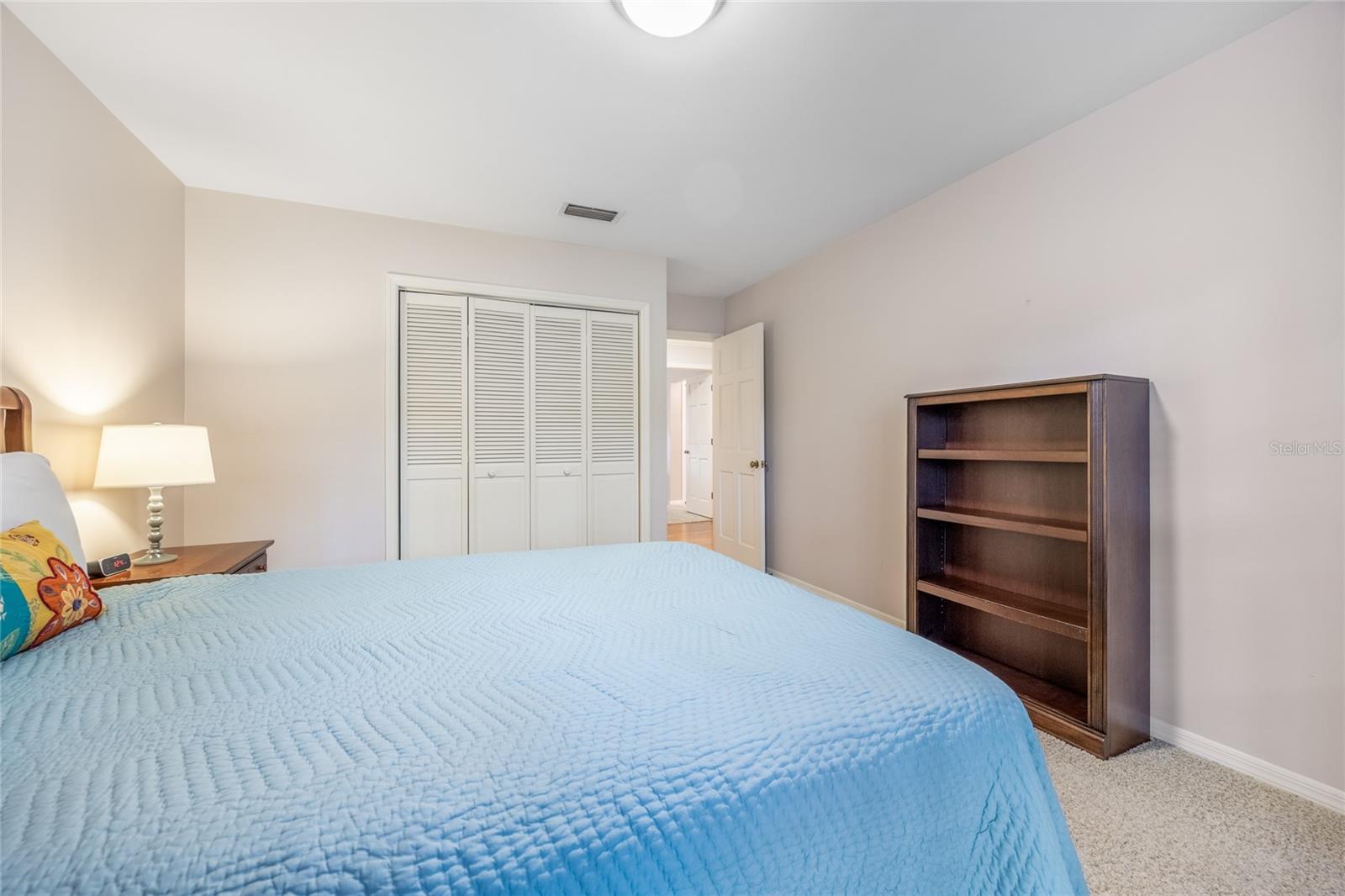 COUNTRY CLUB ESTATE MCINTOSH GRT - Residential