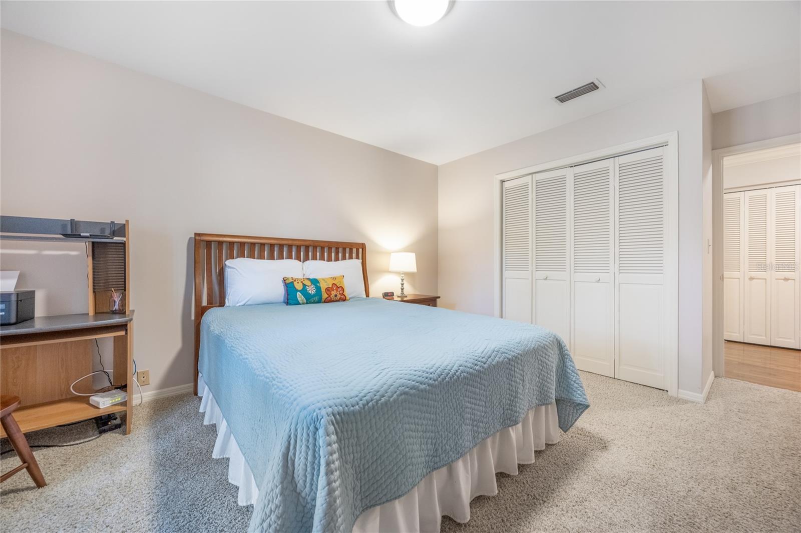 COUNTRY CLUB ESTATE MCINTOSH GRT - Residential