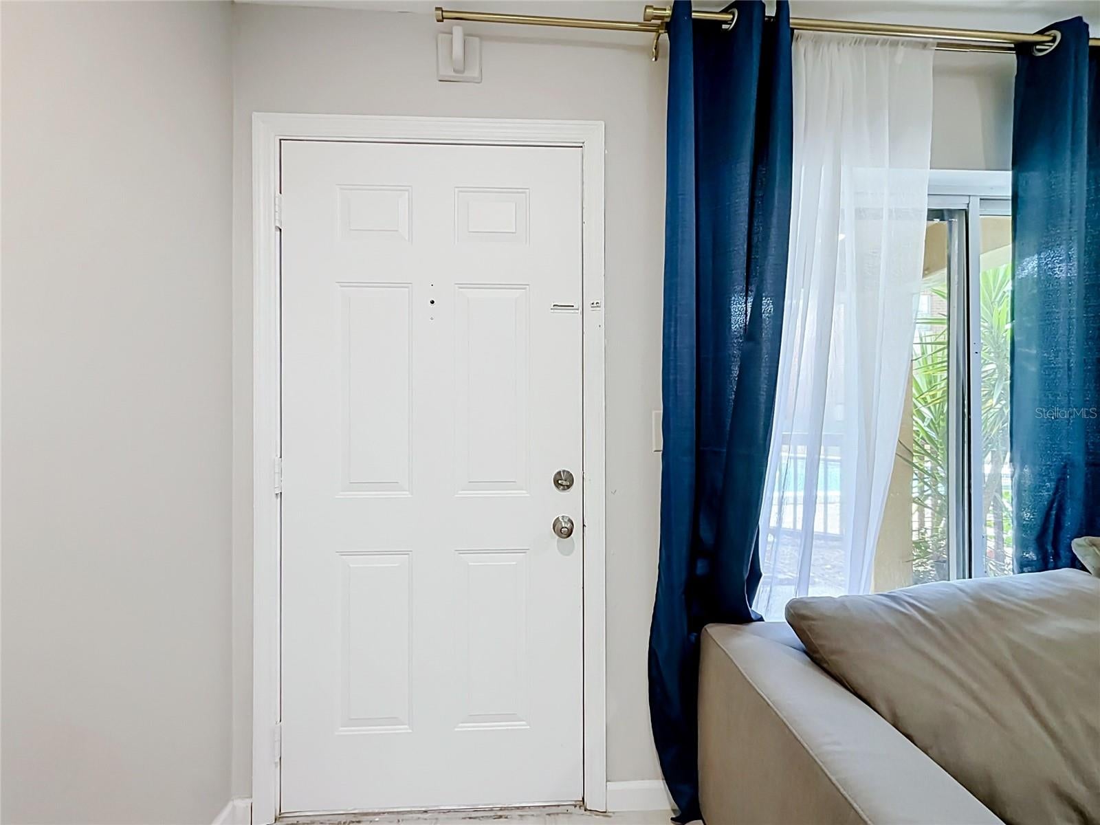 476 BANYON TREE CIRCLE 104