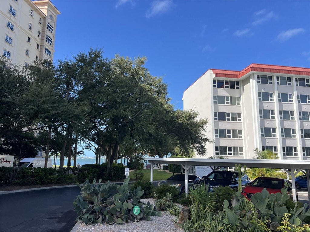 Photo of 1100 Imperial Drive #108, Sarasota, FL 34236 (MLS # A4710284)