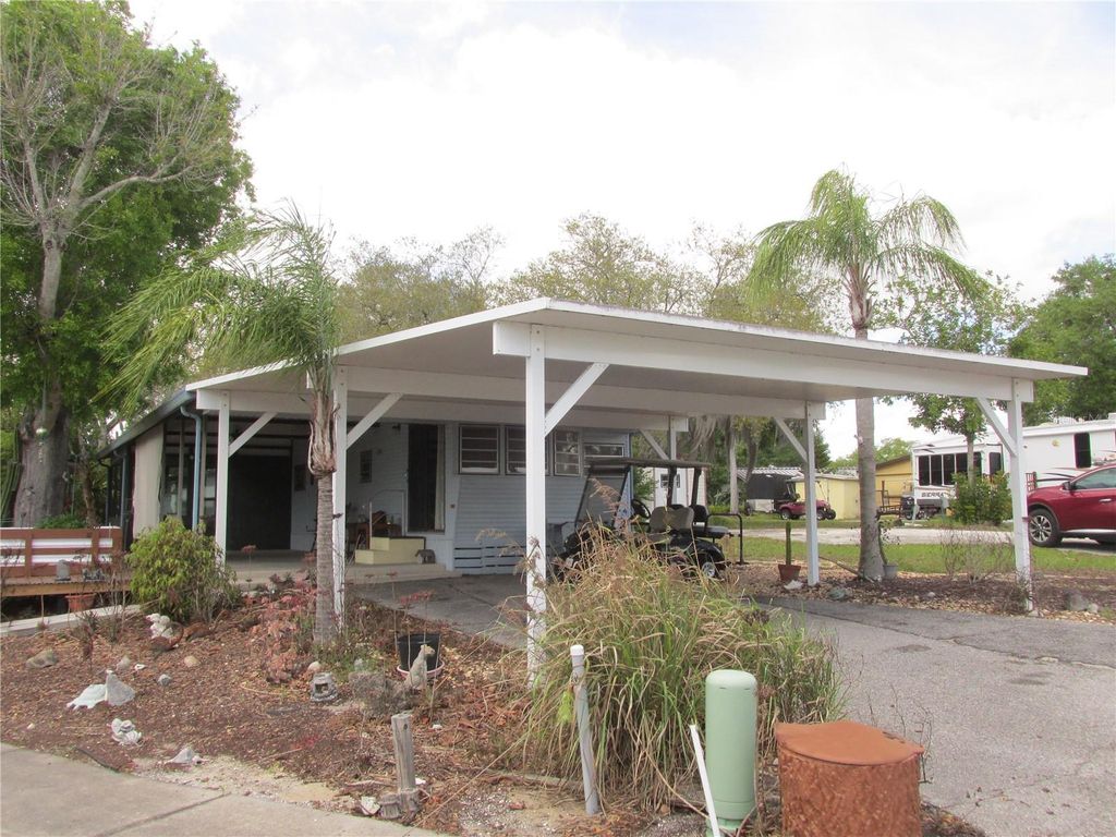 Photo of 7 Blue Quill Circle, Lake Wales, FL 33898 (MLS # K4903385)
