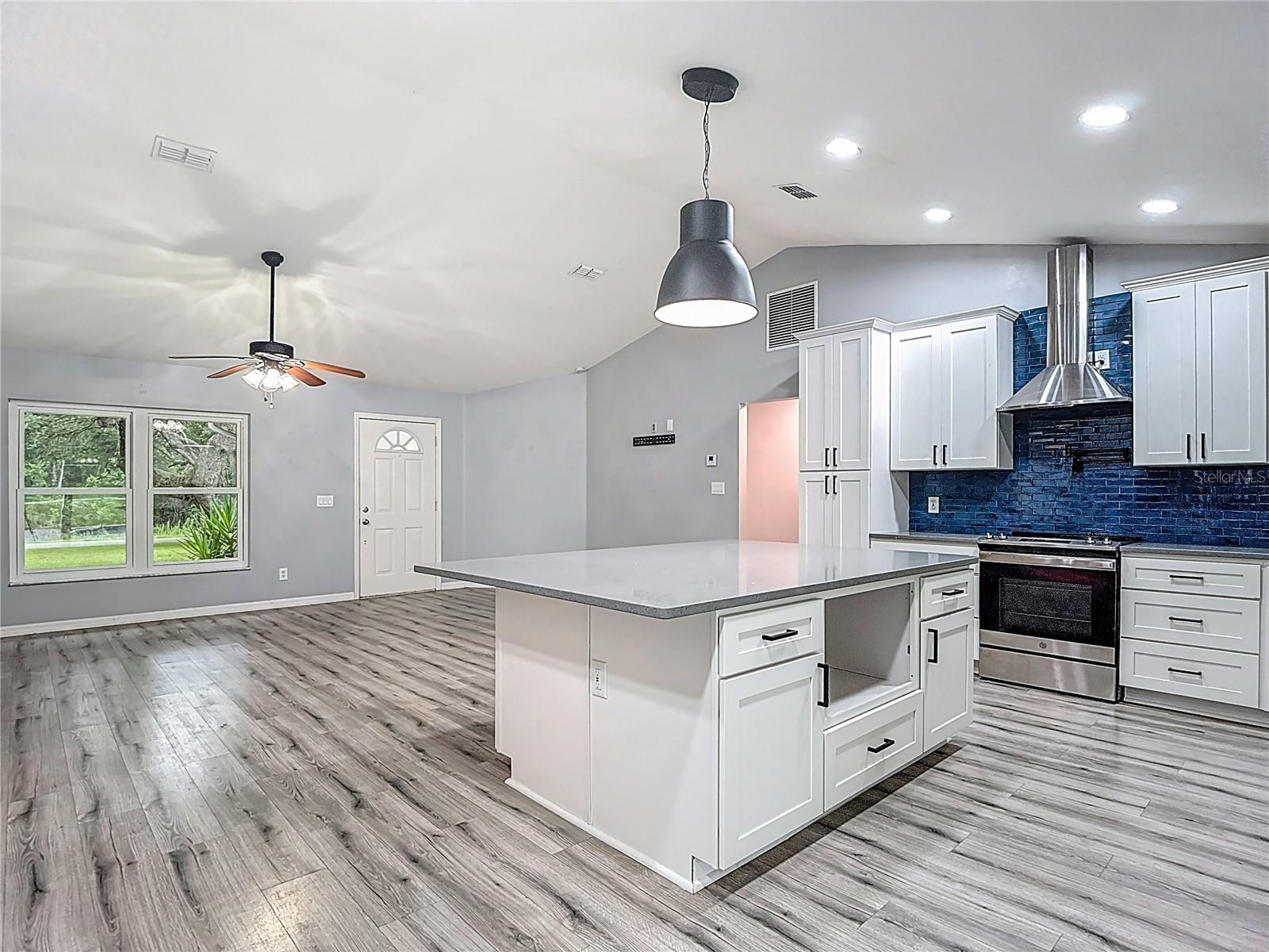 CITRUS HILLS 1ST ADD - Residential