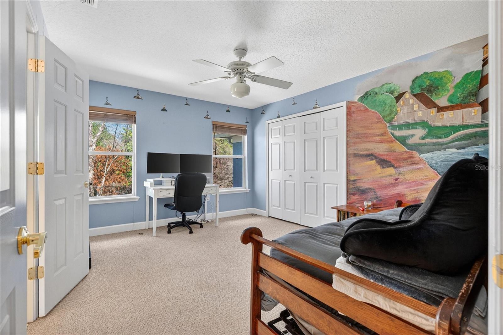 COURTLEA OAKS - Residential