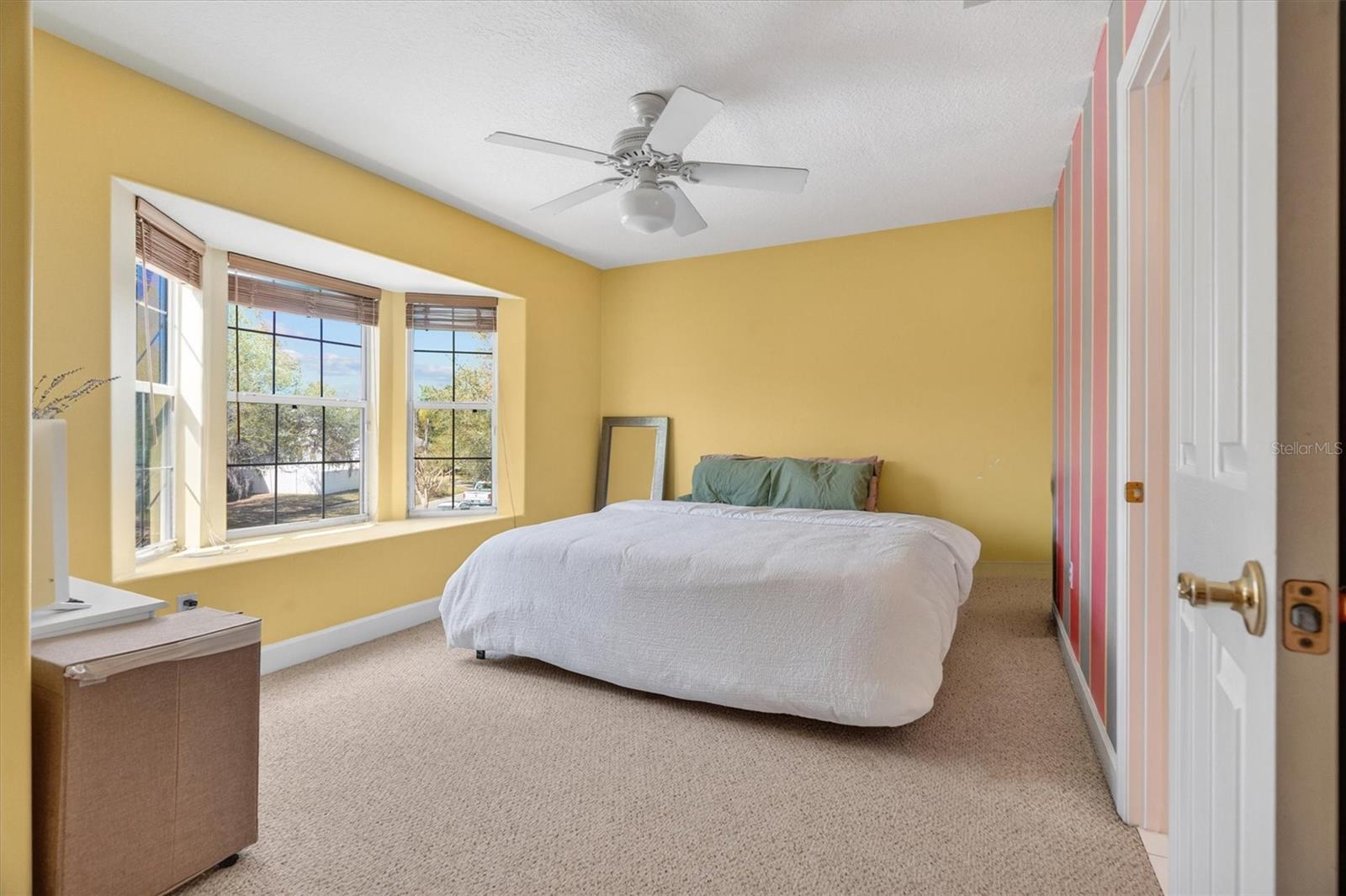 COURTLEA OAKS - Residential