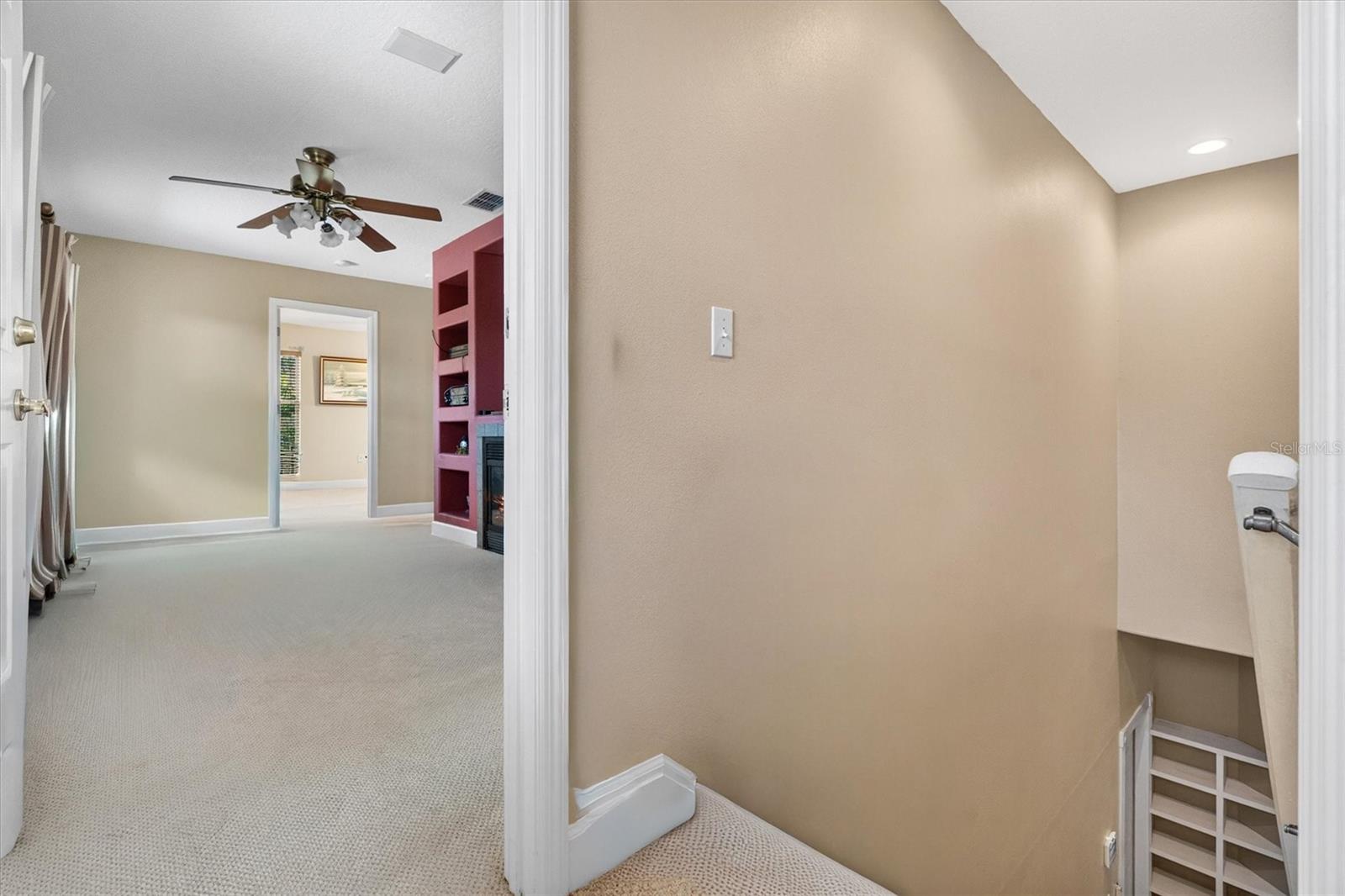 COURTLEA OAKS - Residential