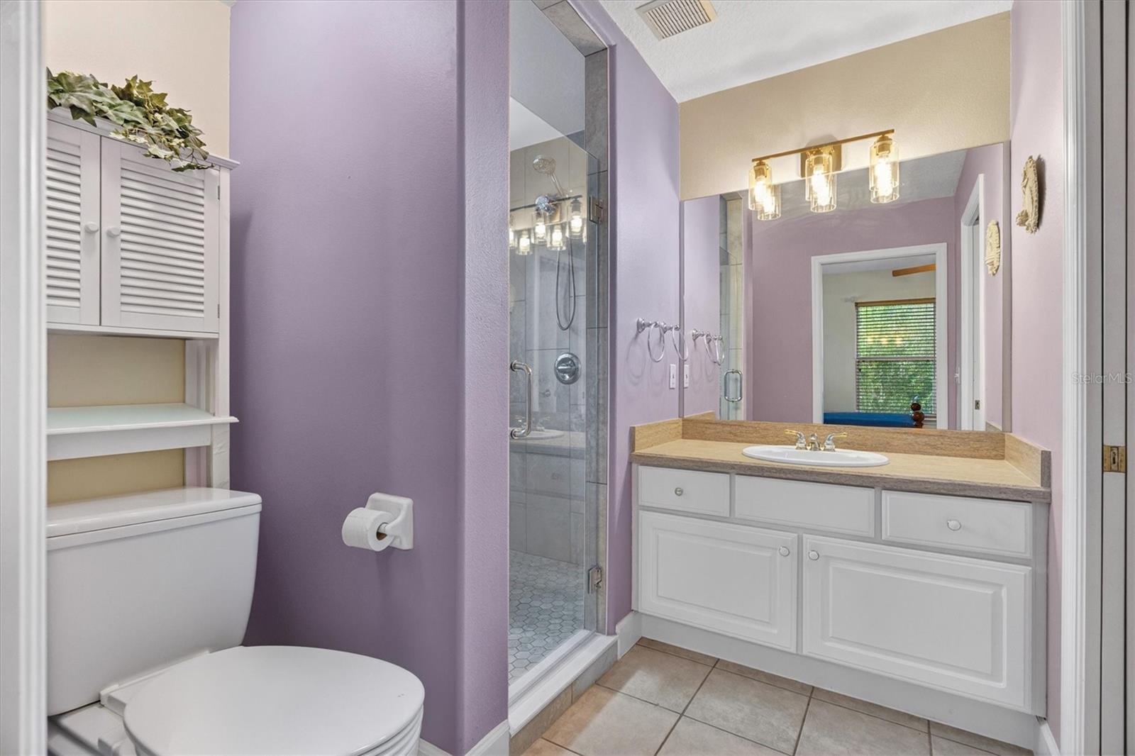 COURTLEA OAKS - Residential