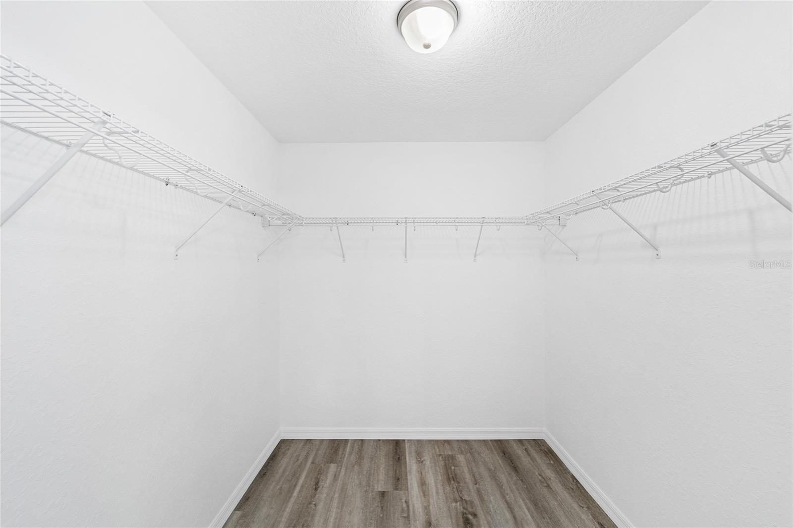 ROLLING HILLS UN 01 - Residential