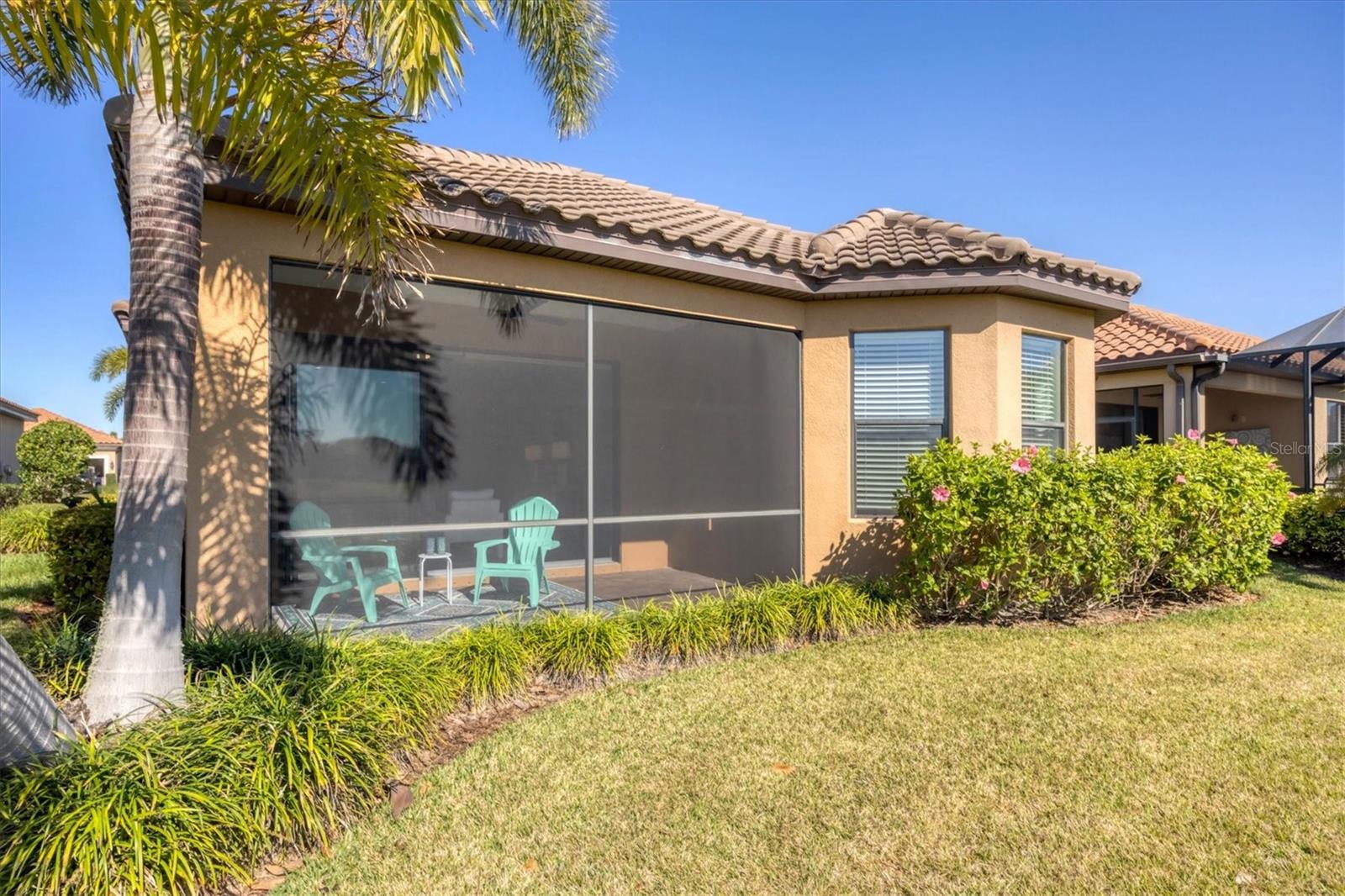 ARTISAN LAKES ESPLANADE PH II - Residential