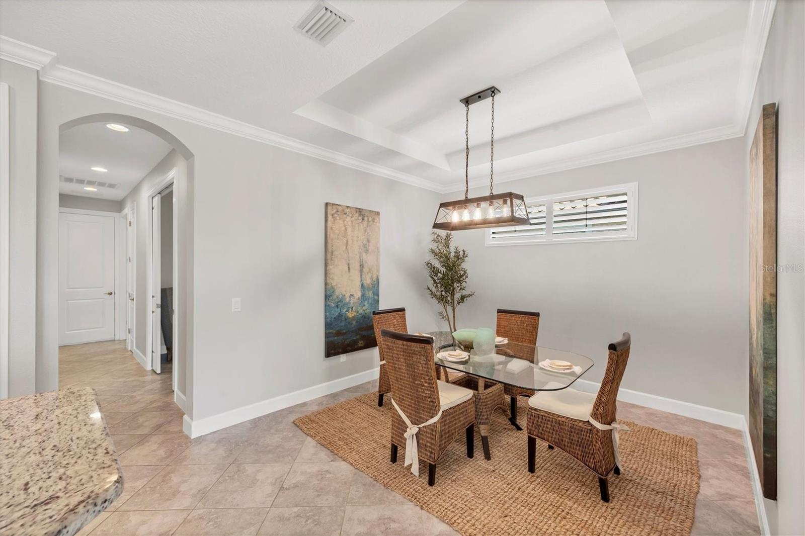 ARTISAN LAKES ESPLANADE PH II - Residential