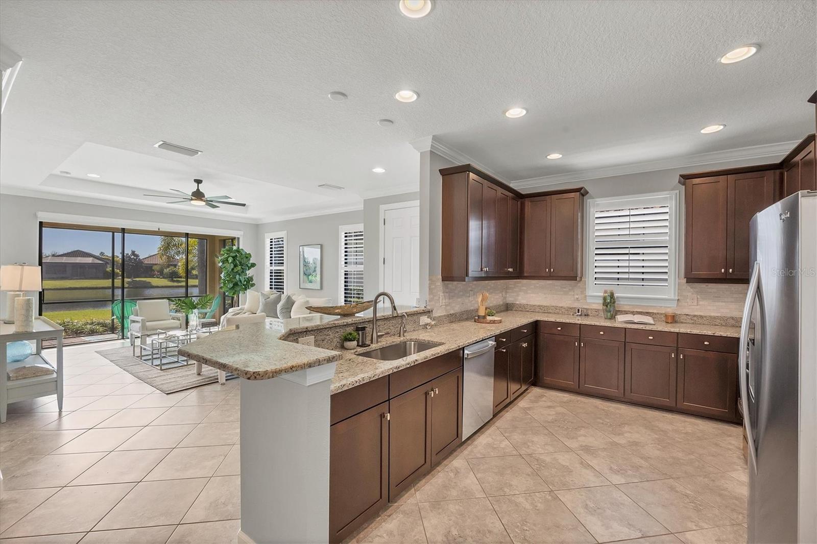 ARTISAN LAKES ESPLANADE PH II - Residential