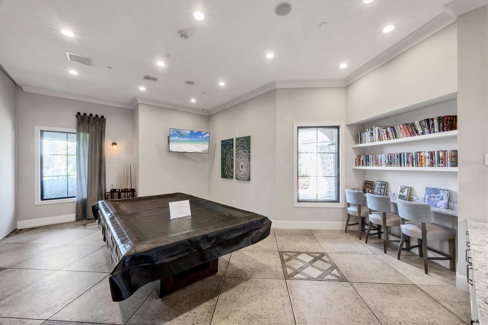 ARTISAN LAKES ESPLANADE PH II - Residential