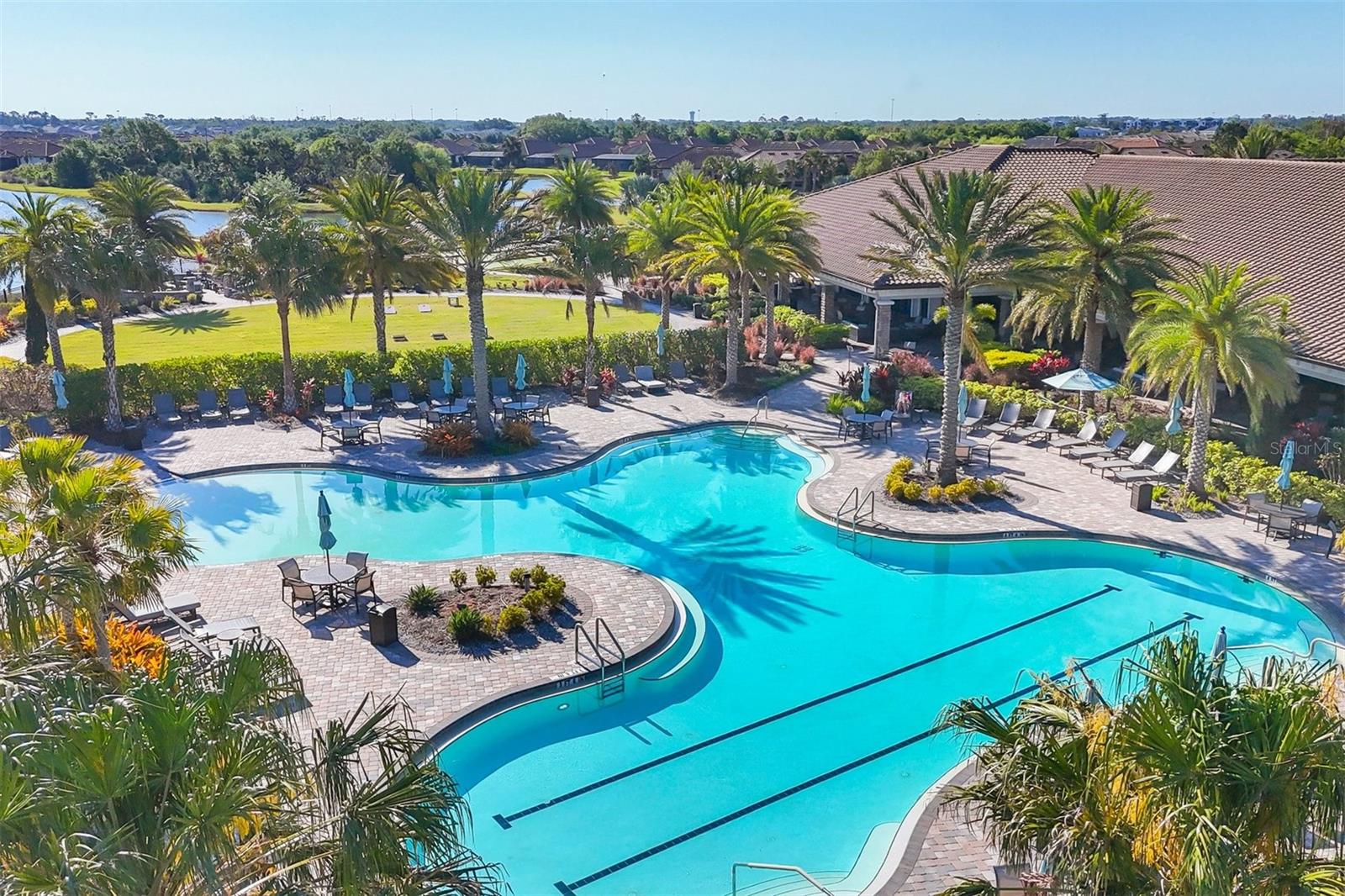 ARTISAN LAKES ESPLANADE PH II - Residential