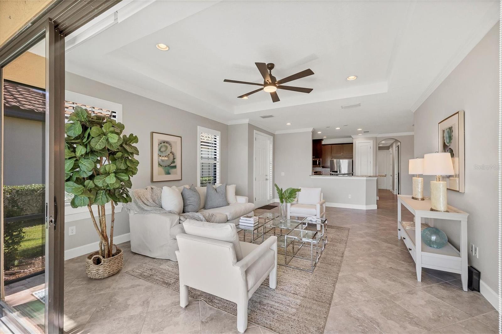 ARTISAN LAKES ESPLANADE PH II - Residential